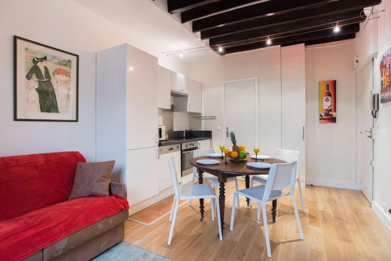 Le Marais Private Apartments Paris Exterior photo